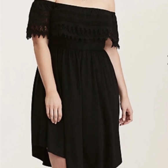 Dress - Picture 2 of 2